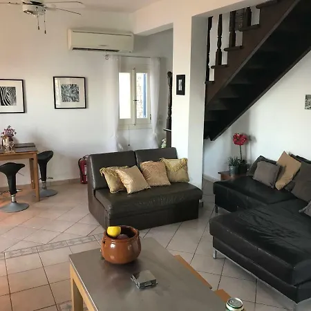 Eleftheria Villa